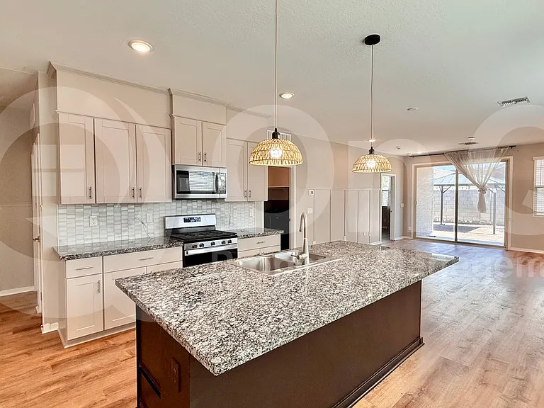 40451 W Shaver Dr — Photo 5