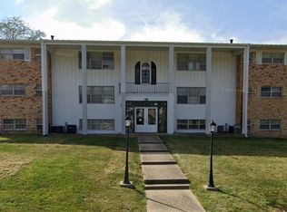 111 S Elder Ln APT 4, Decatur, IL 62522