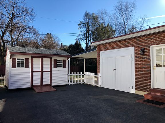 Driveway Shed & Storage Room