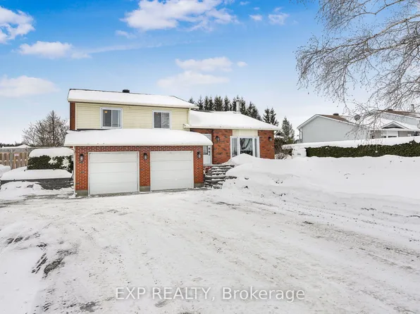 564 Du Golf Rd, Clarence Rockland, ON K0A 2A0