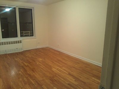 3rd image of 9131 Lamont Ave APT 7E