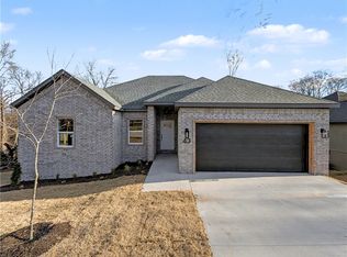 43 Blairgowrie Dr, Bella Vista, AR 72715