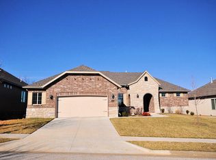 603 Penzance Dr, Nixa, MO 65714