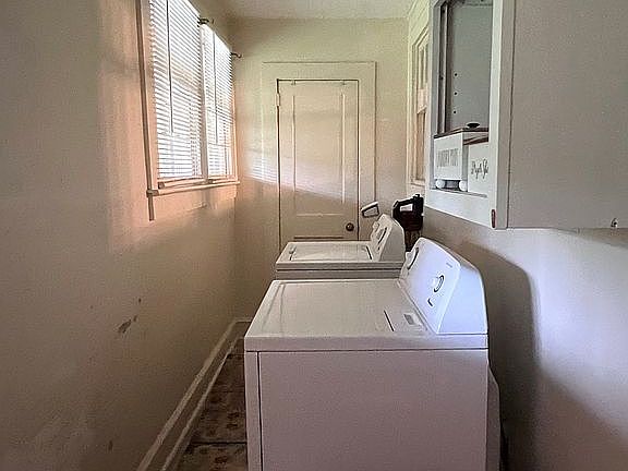 Laundry with pantry in back