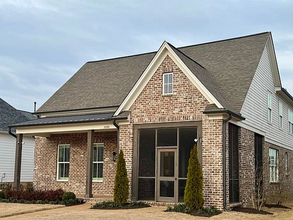 3rd image of 2090 Greenbrier Lakes Blvd N