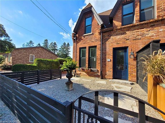 3rd image of 190 Stanley St