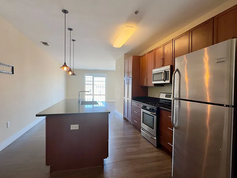 Charles Street Land LLC dba 1201 S. Charles — Photo 23