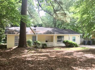 182 Peachtree Dr, Riverdale, GA 30274