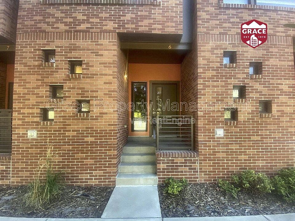 1st image of 2200 Tremont Pl Unit 6