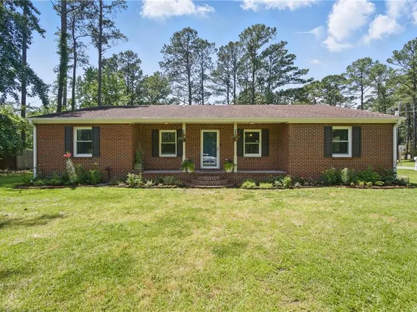 200 Deepwater Dr, Chesapeake, VA 23322