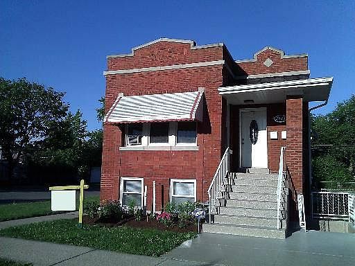 1st image of 2503 S Highland Ave