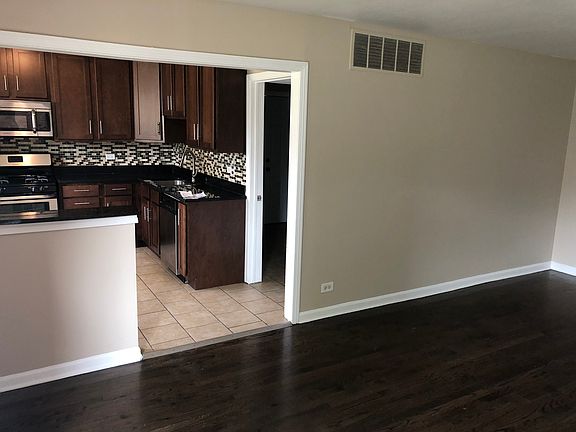 3rd image of 1829 N 22nd Ave