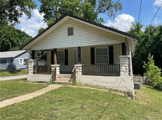 9300 E 9th St S, Independence, MO 64053