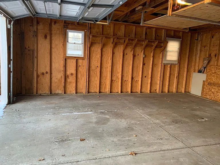 3105 W Auburn Rd — Photo 33