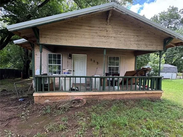 113 S McKee St, Meeker, OK 74855