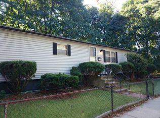 22 Tarleton Rd, West Roxbury, MA 02132