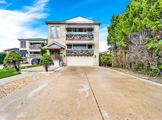 851 N Northwest Hwy, Park Ridge, IL 60068