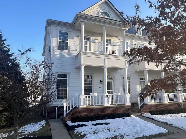 18873 Johannes St, Macomb, MI 48042