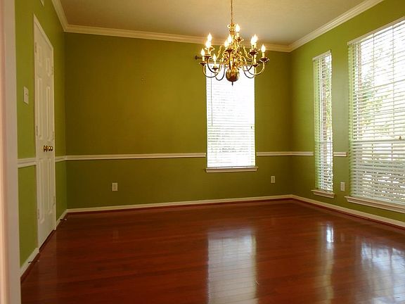 5th image of 1209 Peregrine Dr