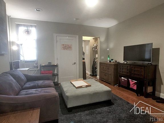 4th image of 462 Prospect Ave #C