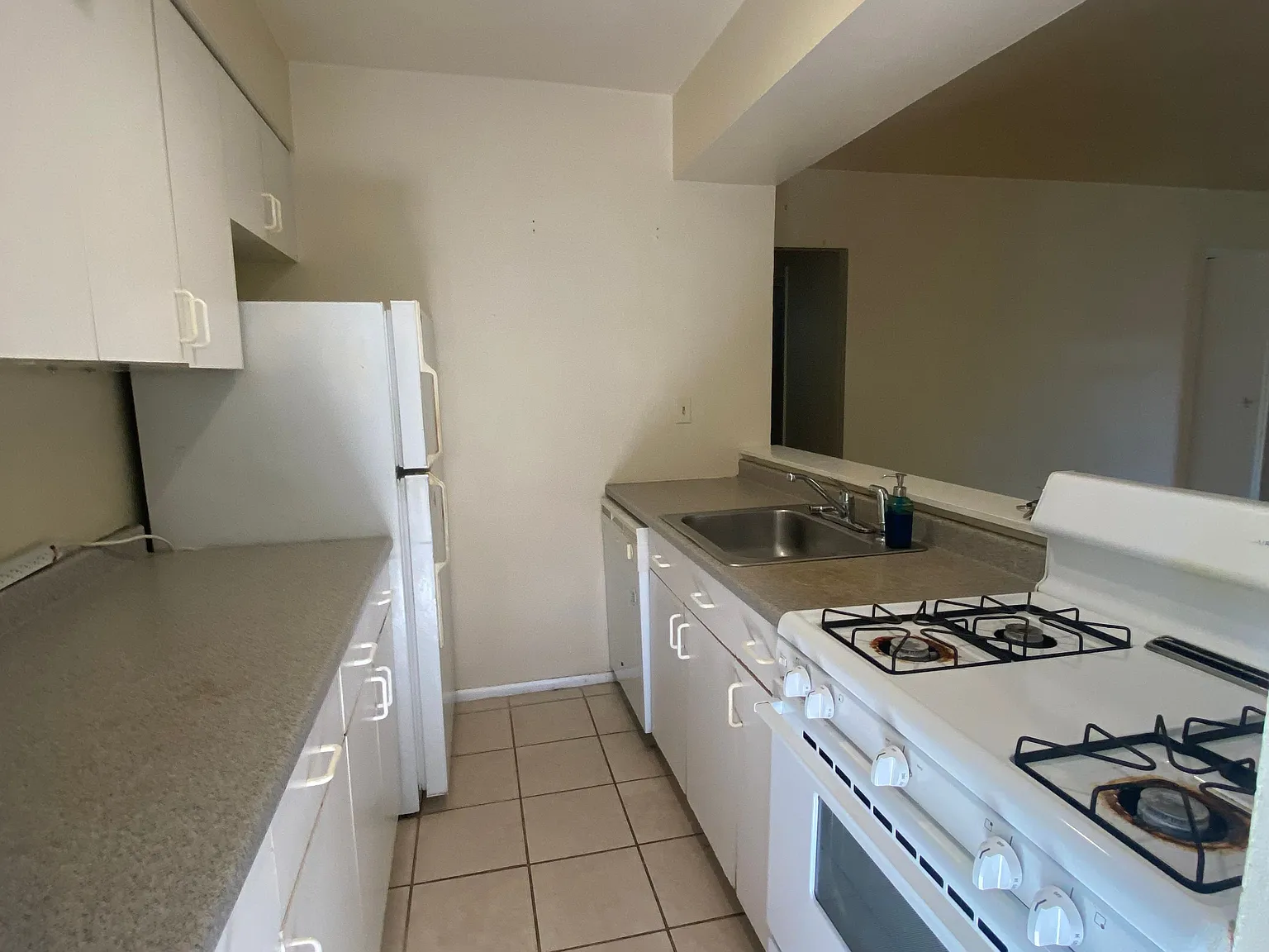 2 bed, $1,500 — Photo 2