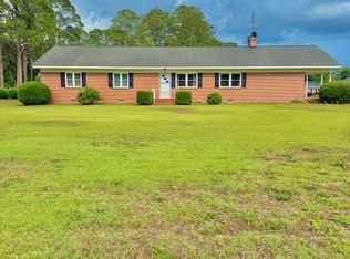 209 S Main St, Salemburg, NC 28385