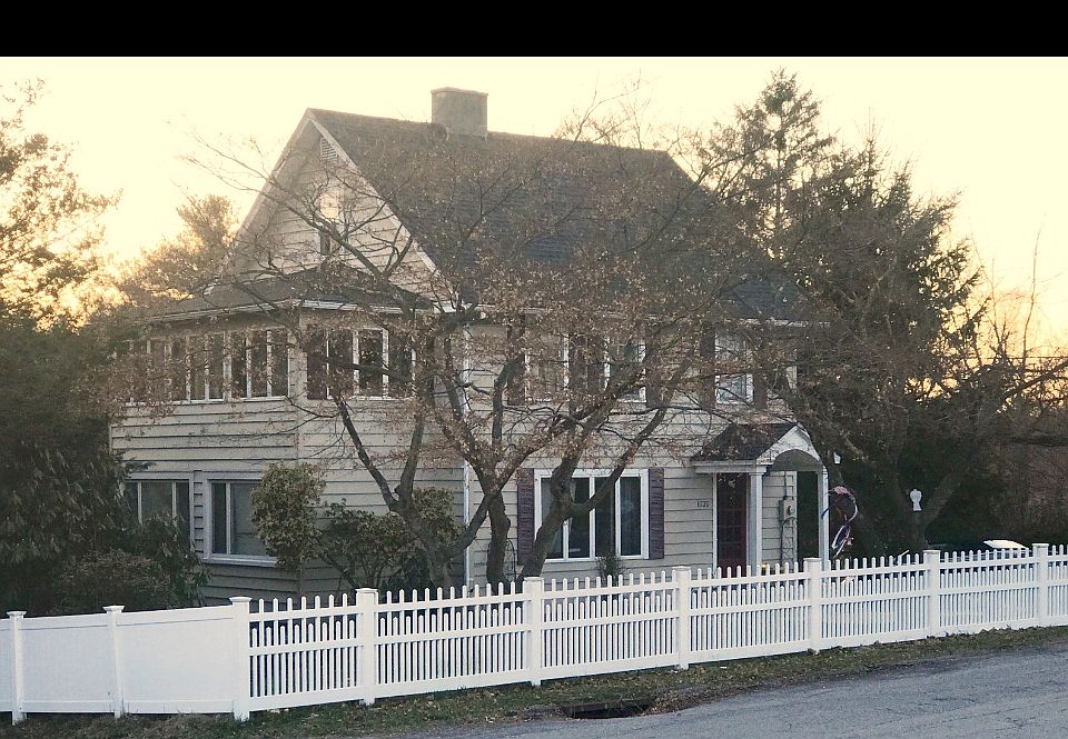 1st image of 1735 Summit St