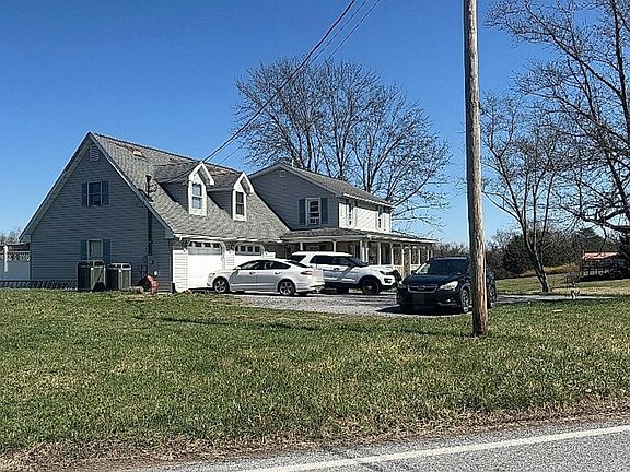 3rd image of 14607 Bain Rd