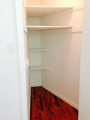 Rented by Walker Malloy & Company Inc | media 41