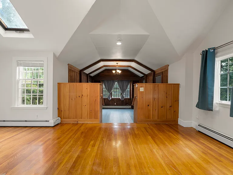 37 Summit Ave #2 — Photo 16