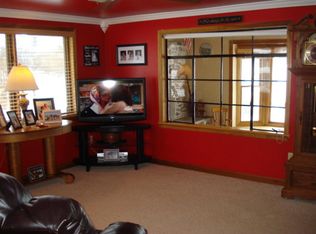 1490 N Shore Dr, Rome City, IN 46784