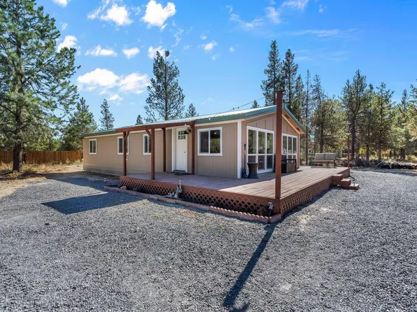 102 Hackett Dr, La Pine, OR 97739