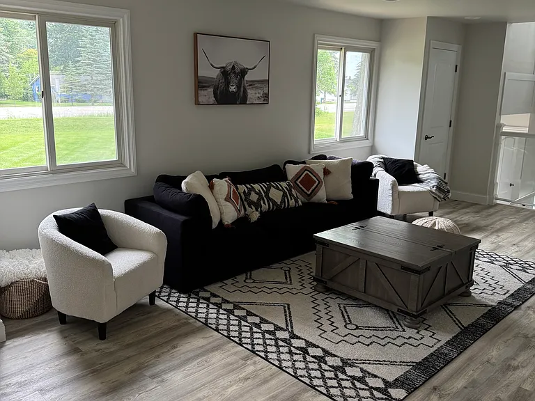 1571 N Huron Rd — Photo 18