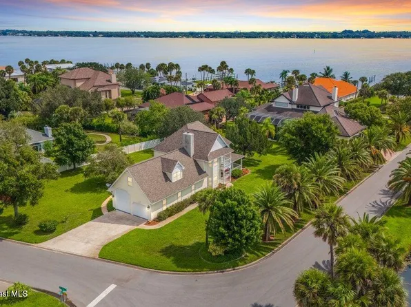 110 River Woods Dr, Rockledge, FL 32955