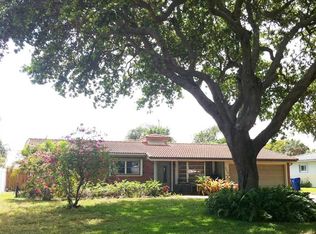 2010 NE 52nd St, Fort Lauderdale, FL 33308