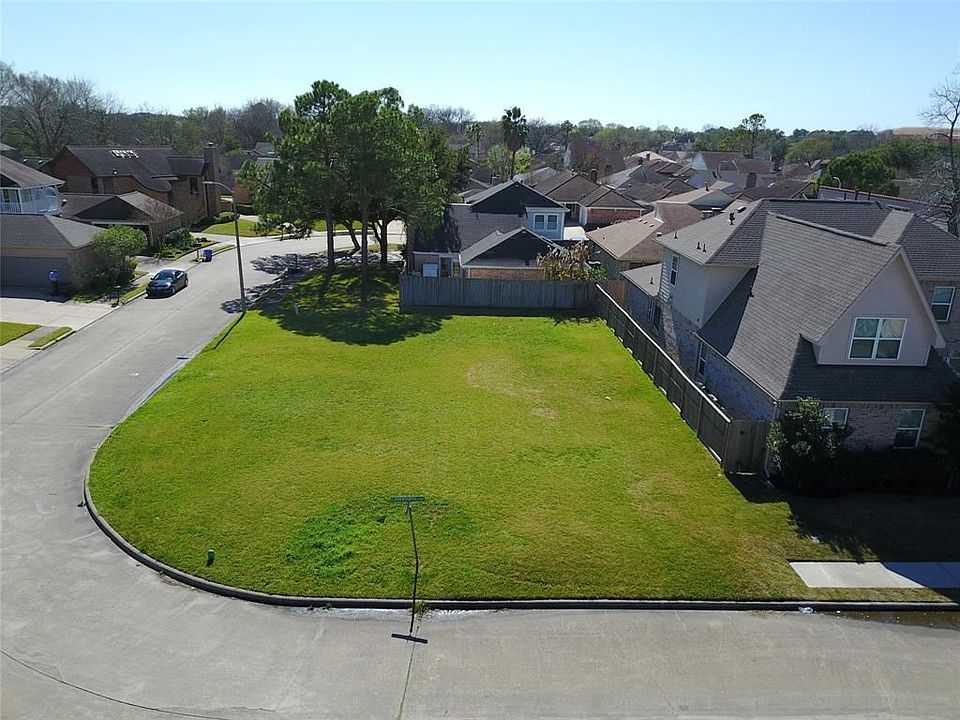 1st image of 14107 Langbourne Dr
