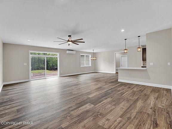 2nd image of 111 Parker Mews