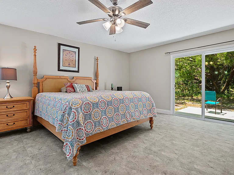 32 Pine Crest Ln — Photo 15
