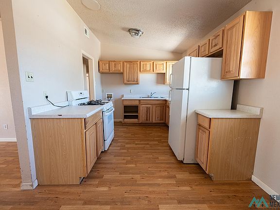 3rd image of 311 Rinconada Ave