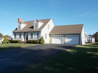 15 Johns Ct, Christiansburg, VA 24073