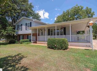 113 Shagbark Ct, Simpsonville, SC 29680