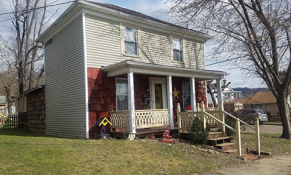 1st image of 226 Poplar Ave