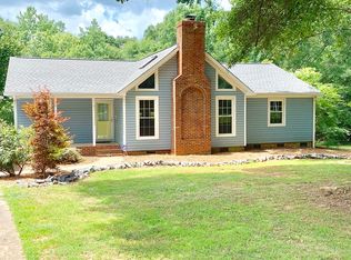 585 Glenn Rd, Clover, SC 29710