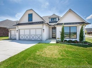 12904 S 5th Pl E, Jenks, OK 74037