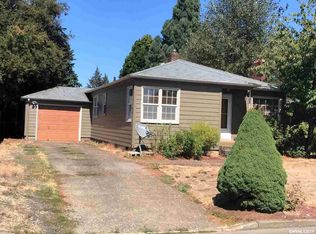 358 SW Cherry St, Dallas, OR 97338