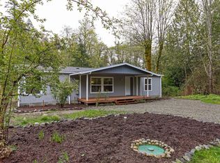 101 E Pirates Dr, Grapeview, WA 98546