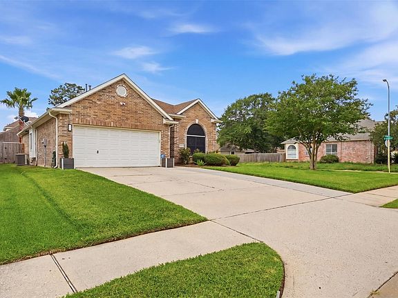 3rd image of 23819 Spring Dane Dr