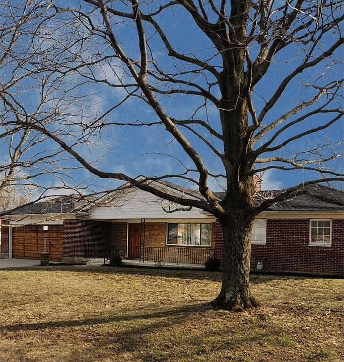 1st image of 3897 Reinwood Dr