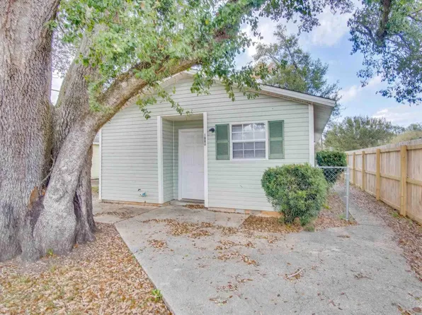 1880 W Godfrey St, Pensacola, FL 32501
