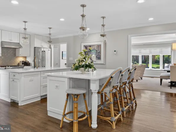 4727 38th Pl N, Arlington, VA 22207